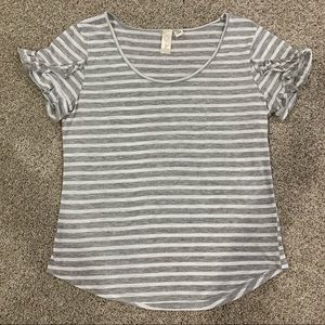 White & Gray T-shirt with ruffle sleeves
